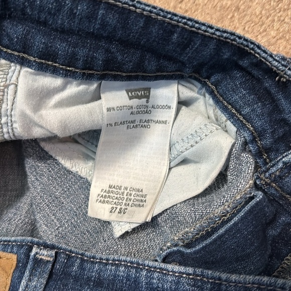 Levi’s Demi curve skinny size 4 short - Picture 5 of 7